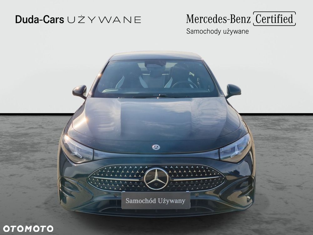 Mercedes-Benz CLA - 9