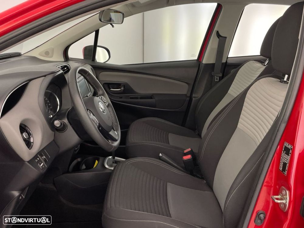 Toyota Yaris 1.5 HDF Exclusive - 11
