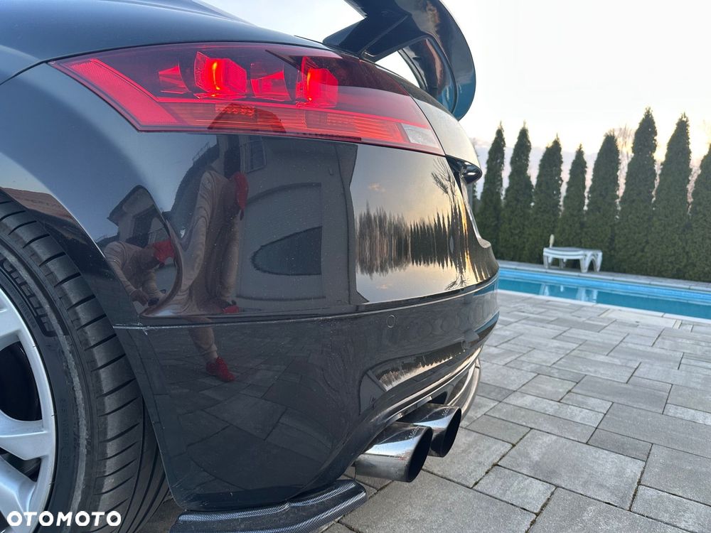 Audi TT S Coupé - 8