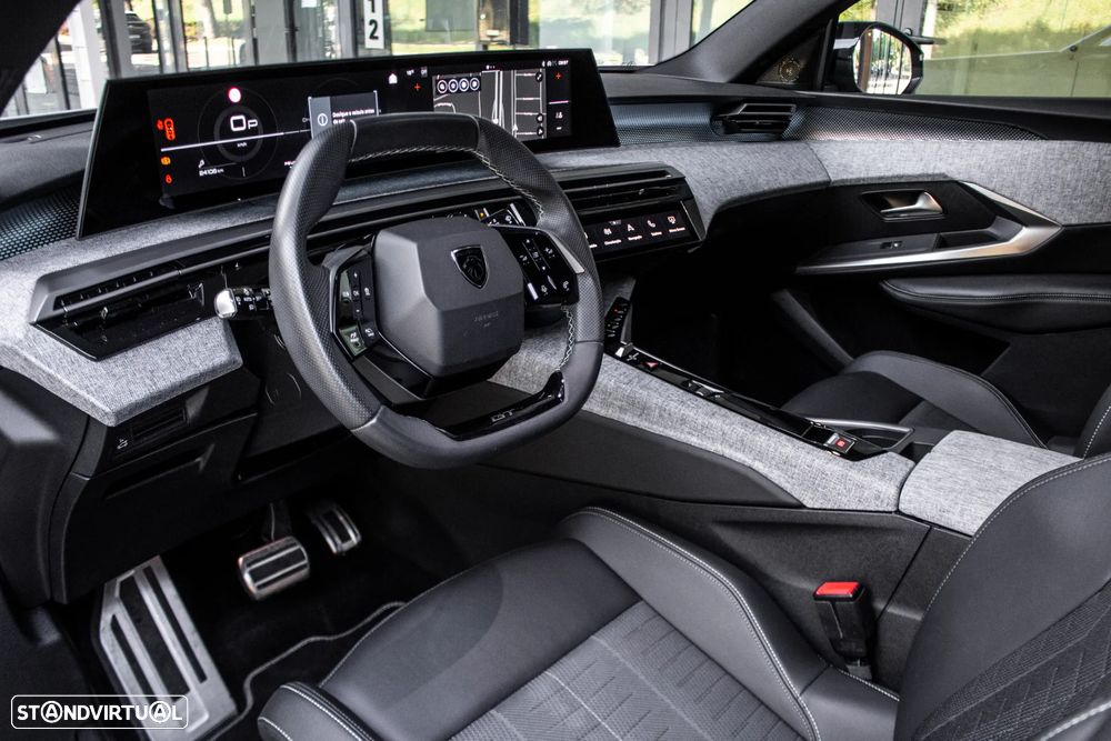 Peugeot 5008 Hybrid 136 e-DSC6 GT - 24