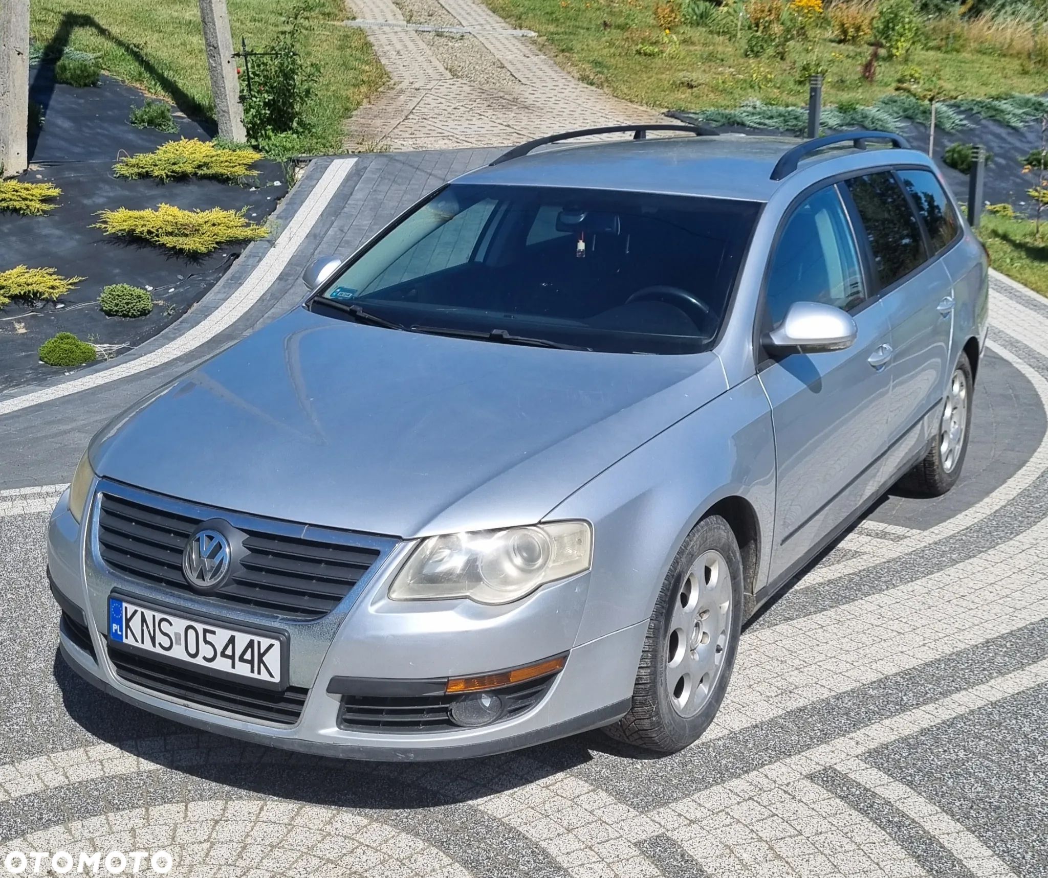 Volkswagen Passat 1.9 TDI Highline - 1