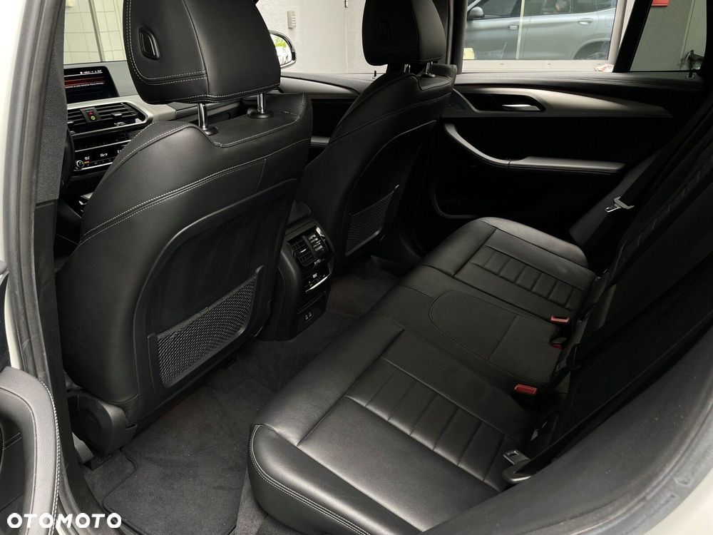 BMW X3 - 21