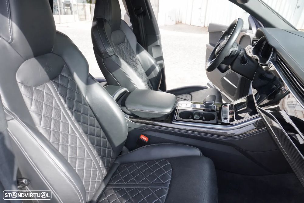 Audi SQ8 TFSI quattro Tiptronic - 28