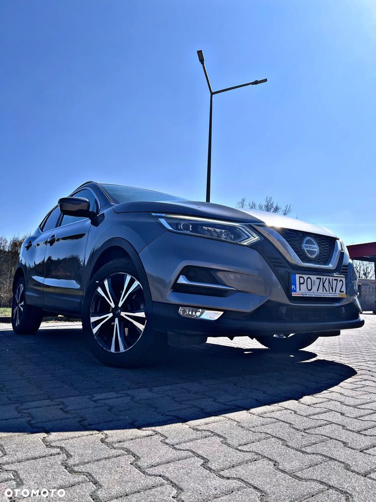 Nissan Qashqai - 1