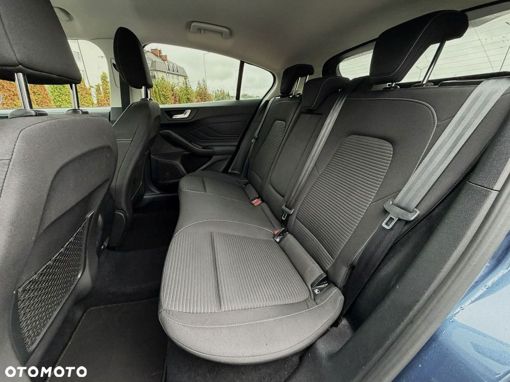 Ford Focus 1.0 EcoBoost Hybrid TITANIUM DESIGN - 24