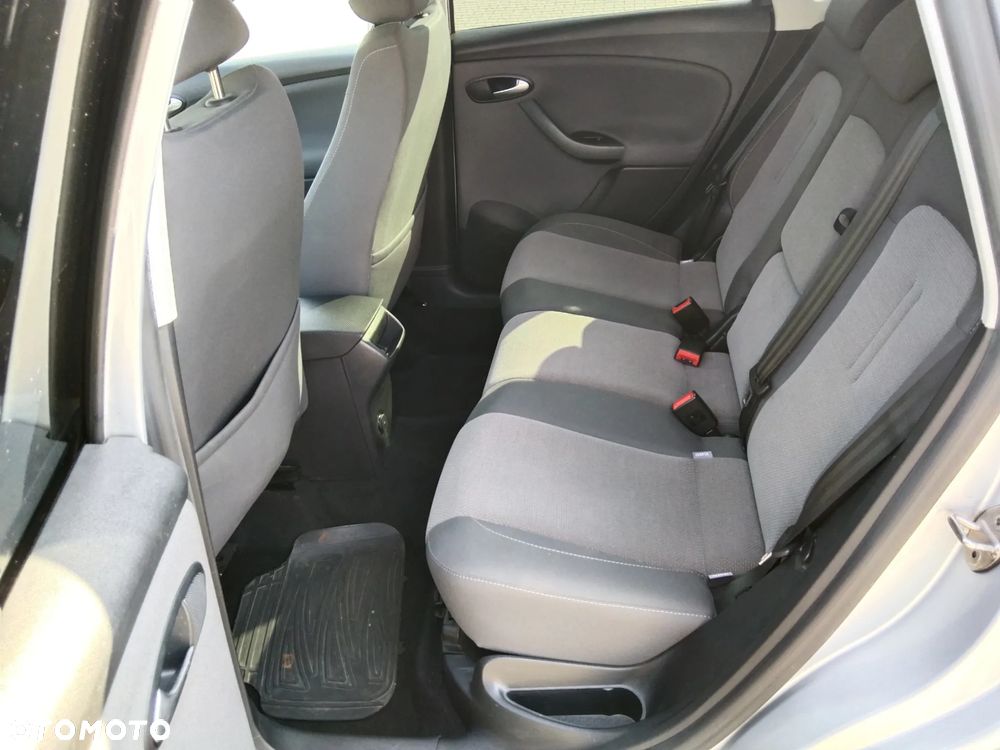 Seat Altea XL 1.6 TDI DPF CR Ecomotive Style - 8