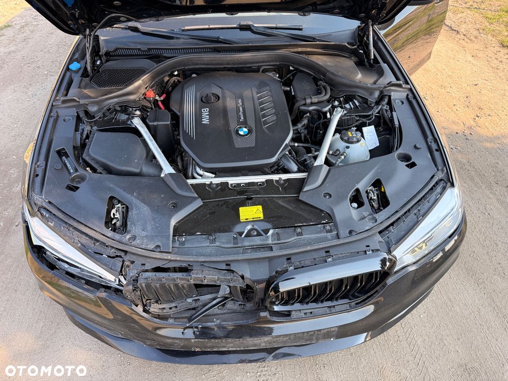 BMW Seria 5 530d Sport Line - 14