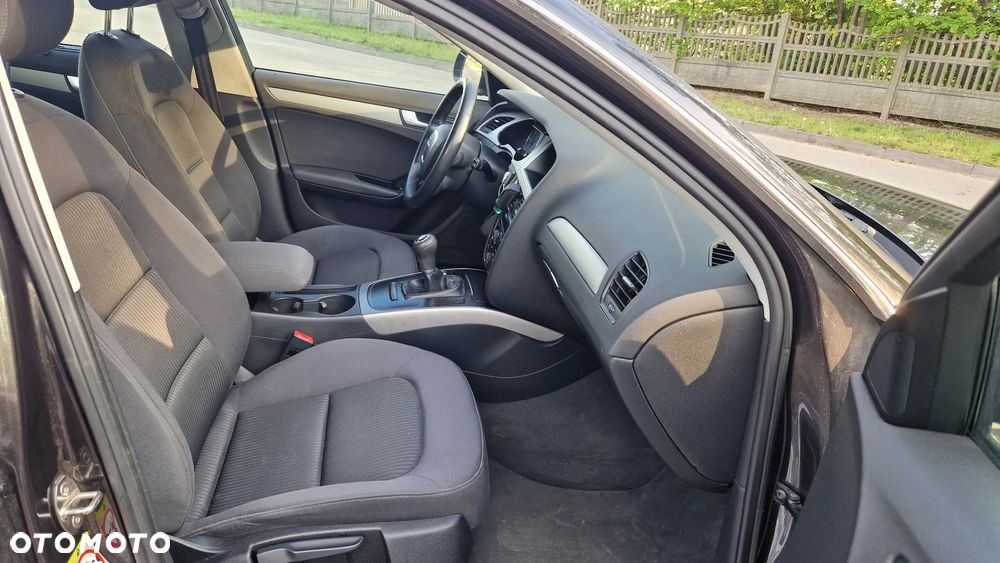 Audi A4 Avant - 8