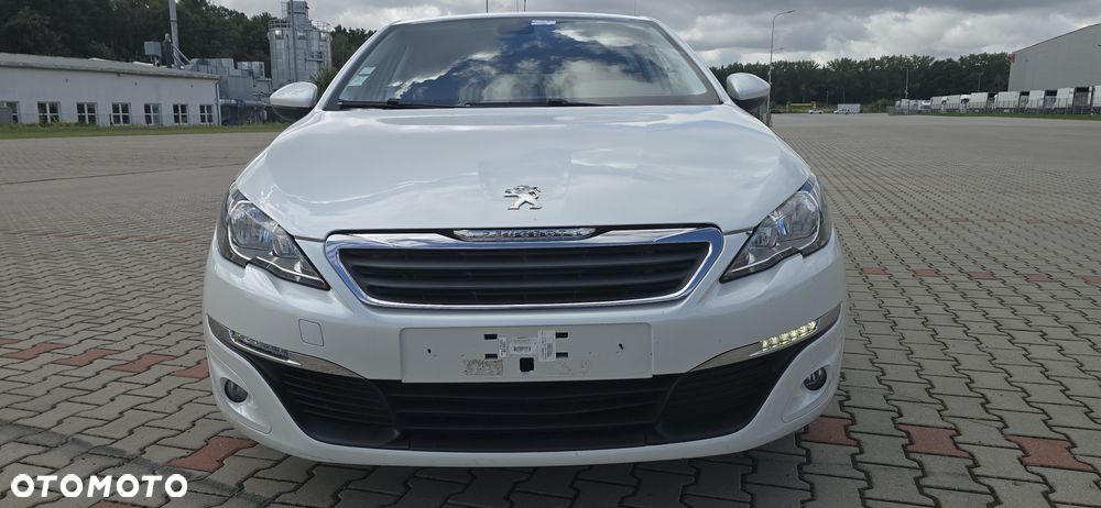 Peugeot 308 1.6 BlueHDi Style S&S - 4
