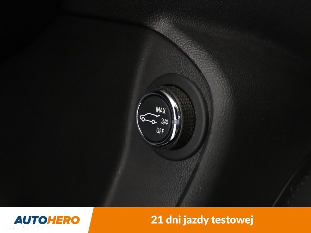 Opel Insignia 2.0 CDTI Innovation S&S - 32