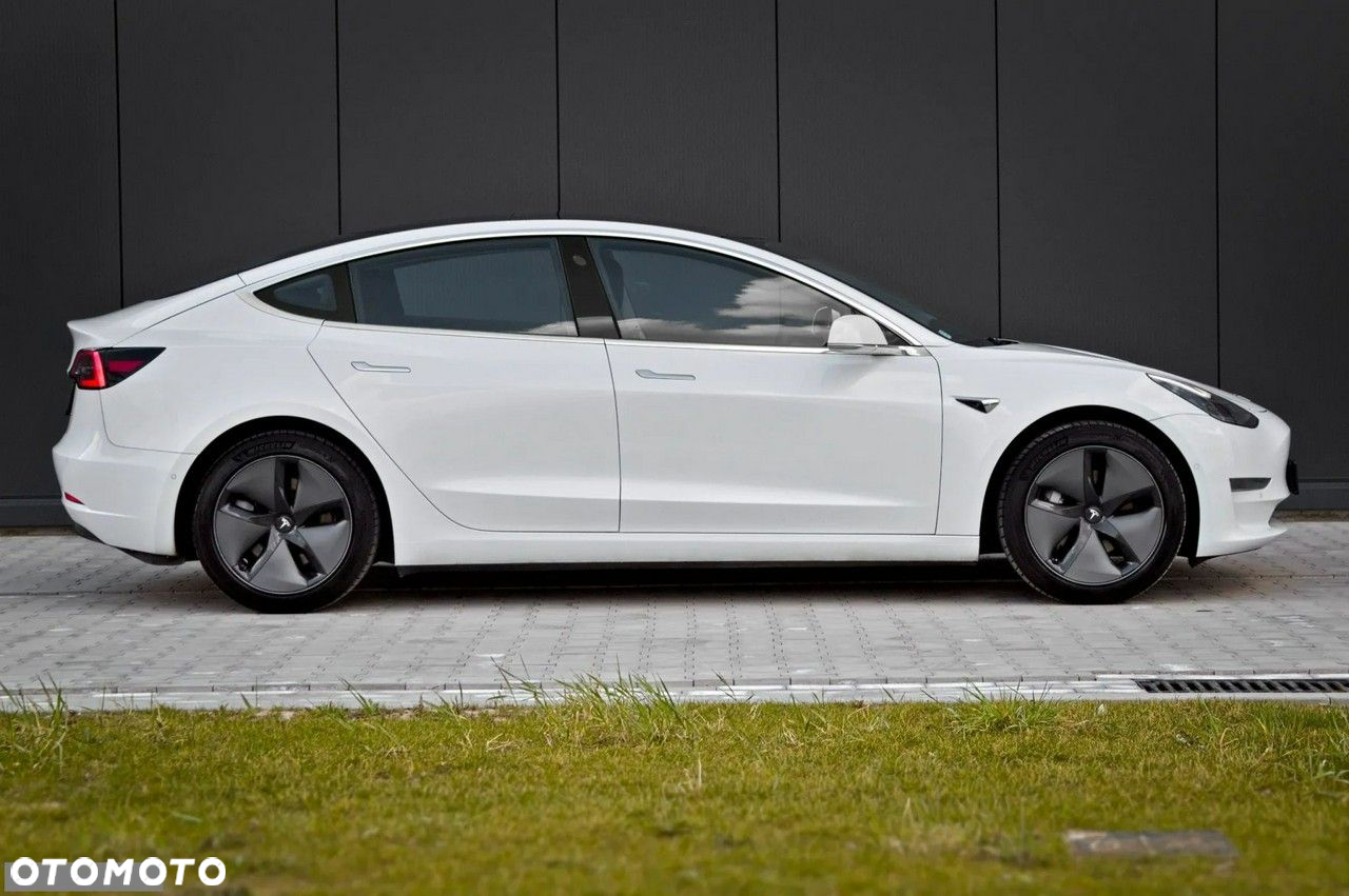 Tesla Model 3 Langstreckenbatterie Allradantrieb Dual Motor - 6