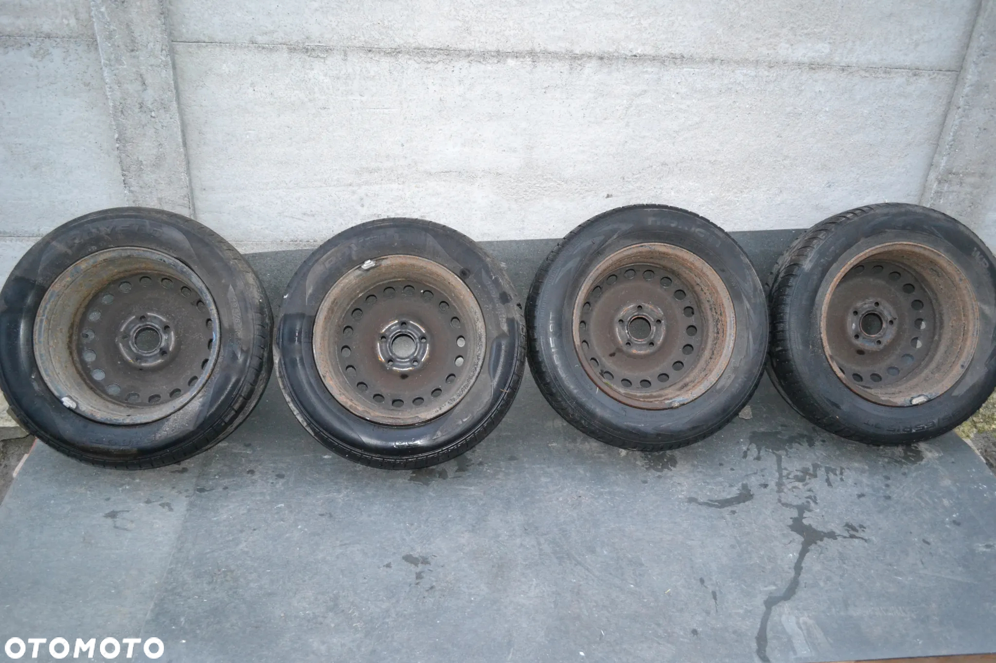 RENAULT KANGOO III 3 MERCEDES CITAN FELGA FELGI STALOWE OPONY 6x15 ET44 5x108 - 16