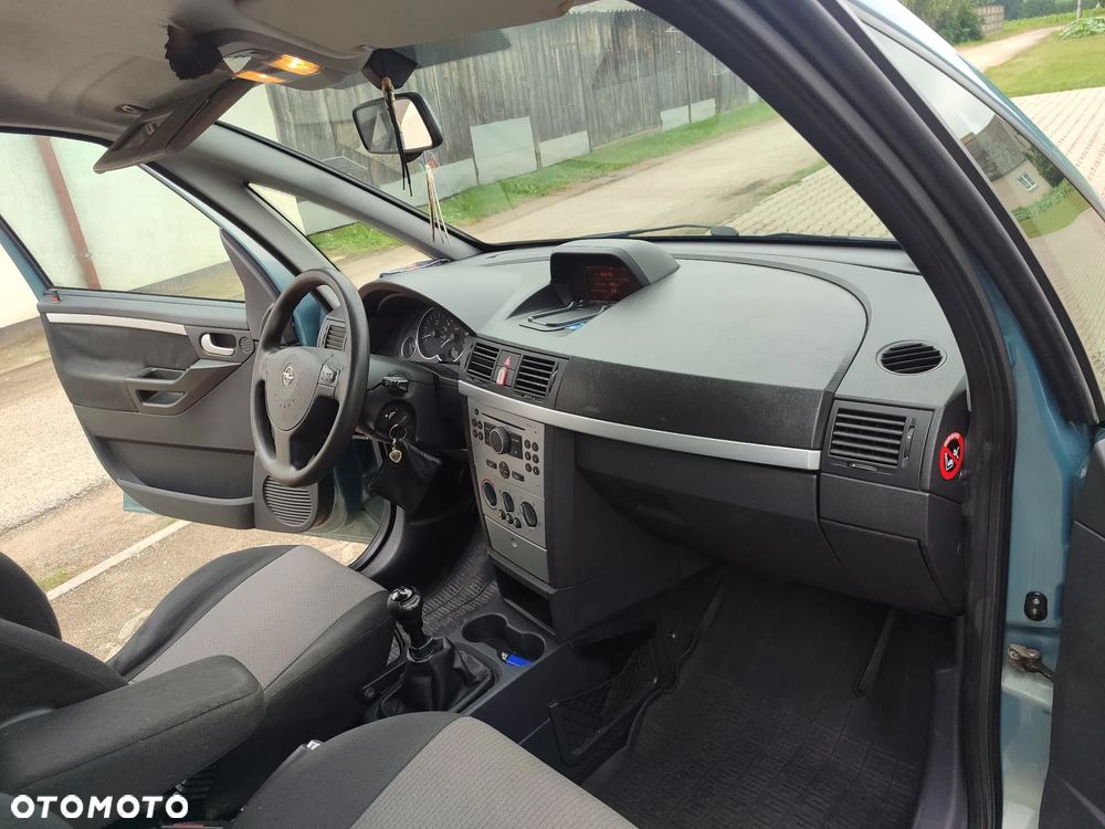 Opel Meriva - 21