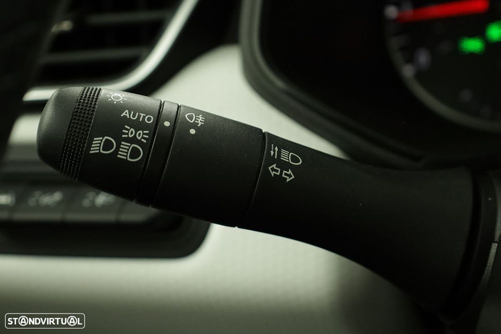 Renault Clio 1.0 TCe Evolution - 14