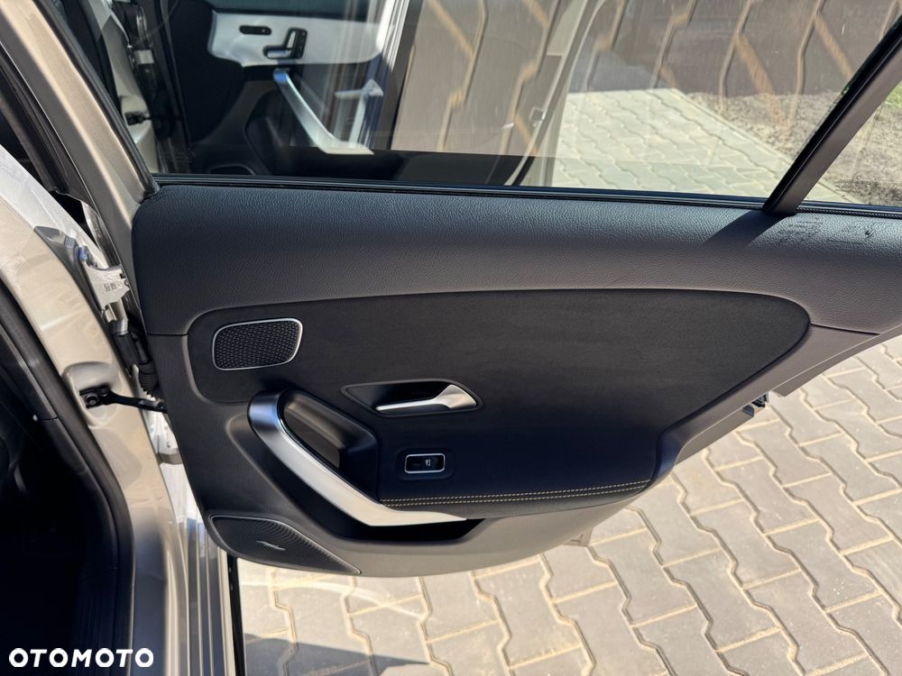 Mercedes-Benz Klasa A 45 S AMG 4-Matic 8G-DCT - 21