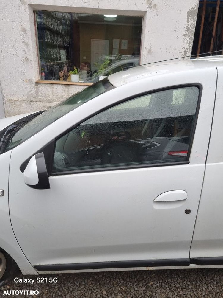 Usa Stanga Fata Dacia Dacia Logan II MCV 2013 - 2016 SUV 4 Usi Blanc Glacier DV369 (1422) - 1