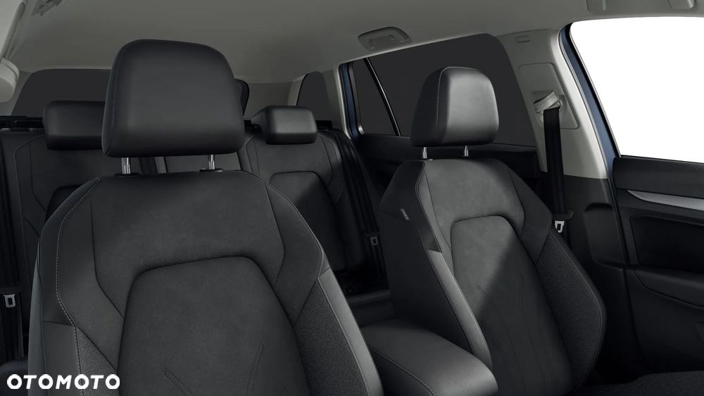Volkswagen Golf VIII 1.5 TSI Life Plus - 9