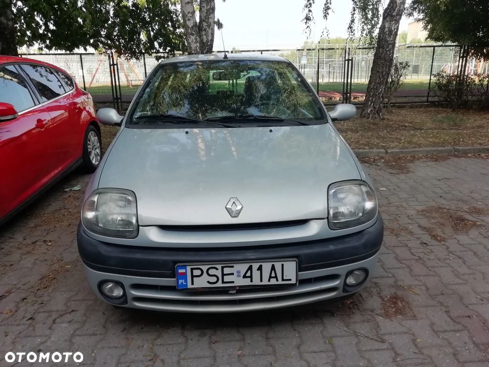 Renault Clio 1.4i RT 16V - 4