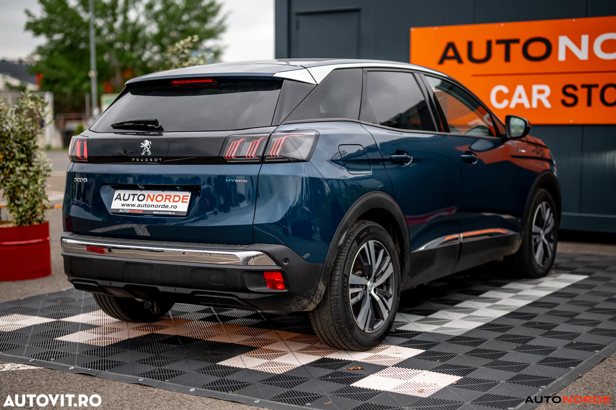 Peugeot 3008 Plug-In Hybrid 225 e-EAT8 Allure Pack - 8