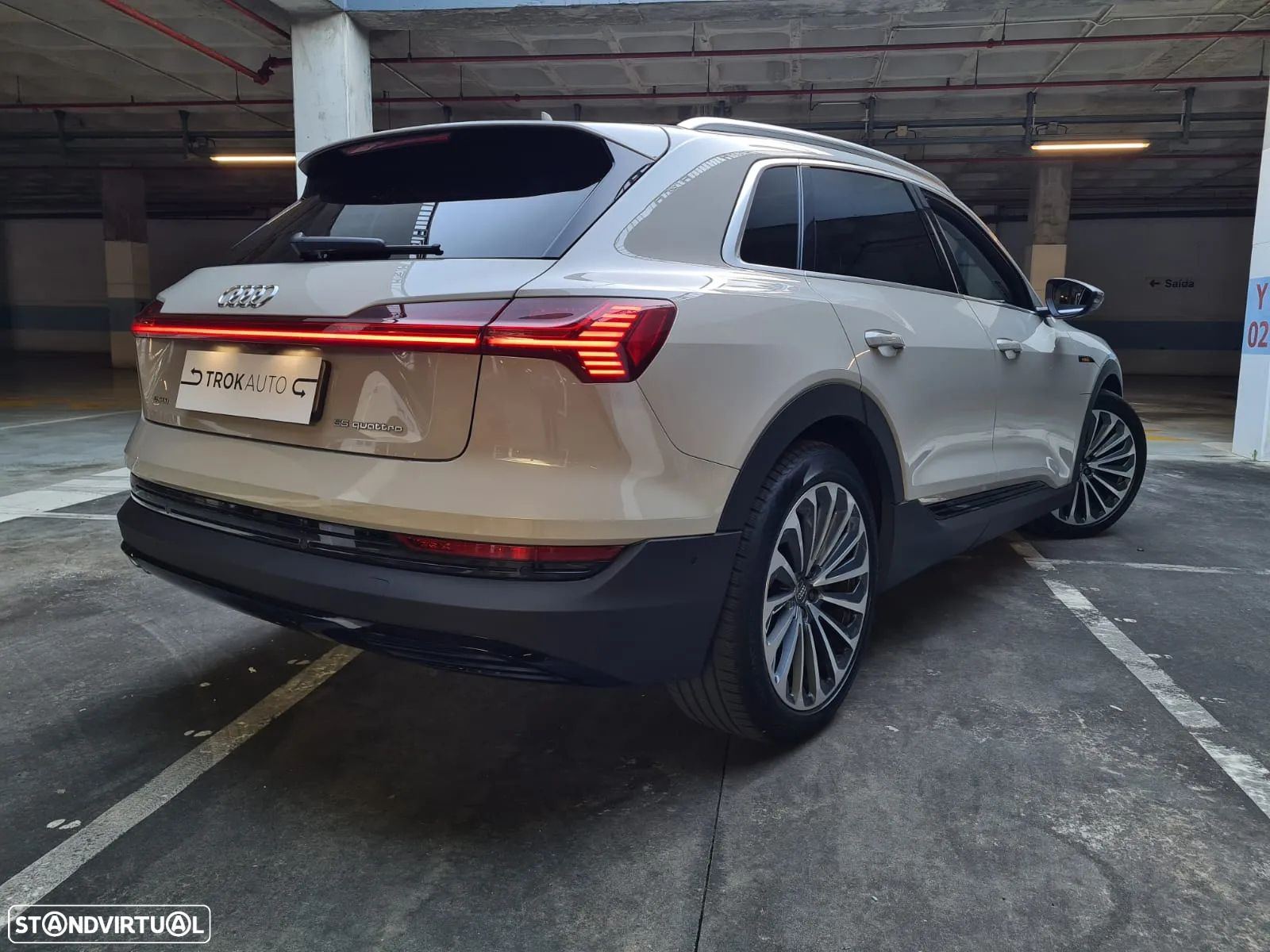 Audi e-tron 55 quattro - 9