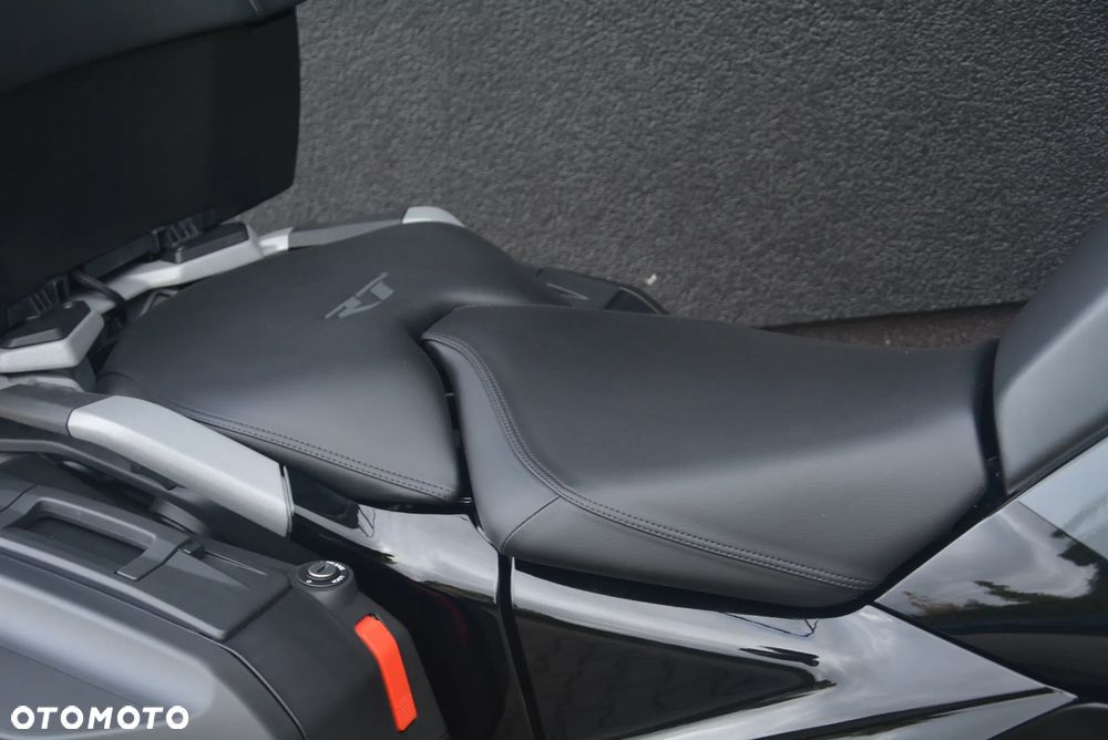 BMW RT - 23