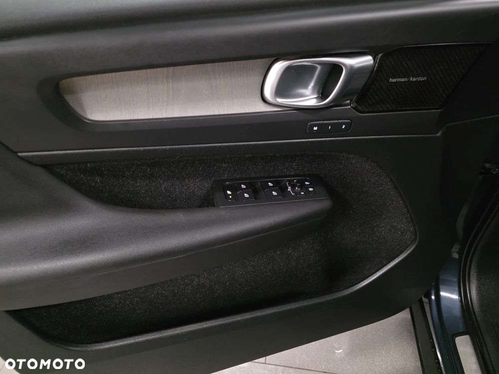 Volvo XC 40 D3 Inscription - 24