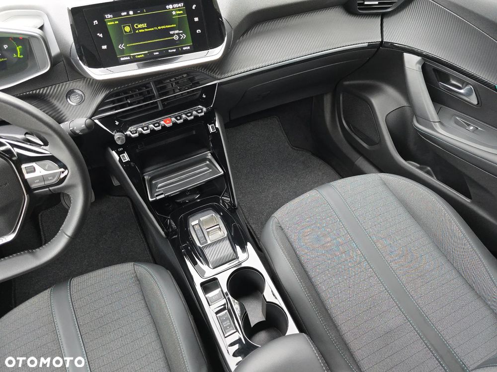 Peugeot 2008 1.2 PureTech Allure Pack S&S EAT8 - 20