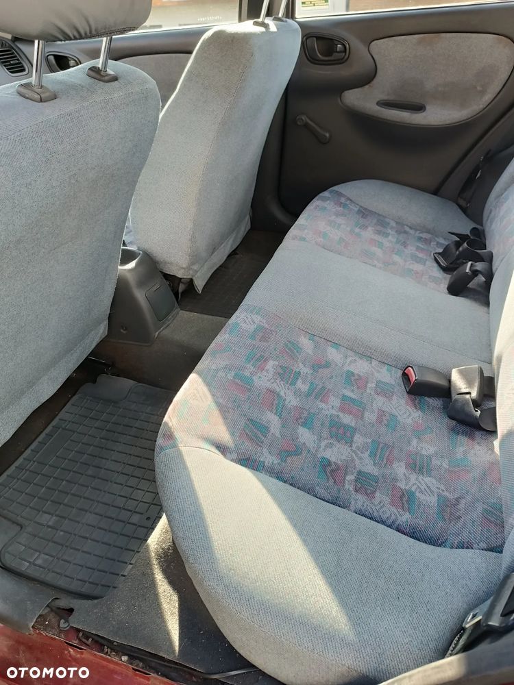 Daewoo Lanos 1.5 S - 4