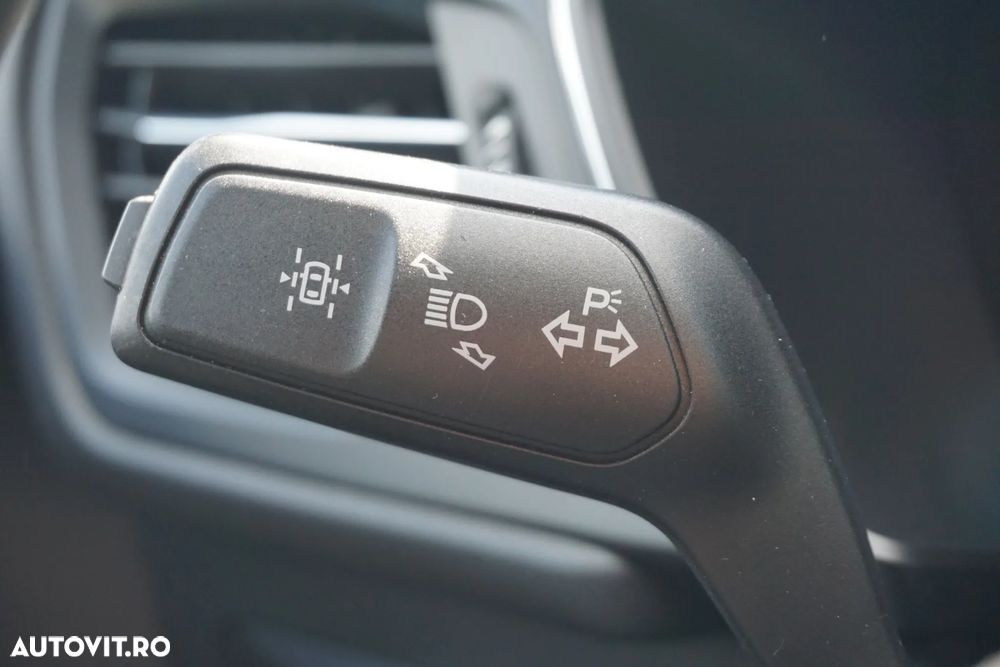 Ford Kuga - 15