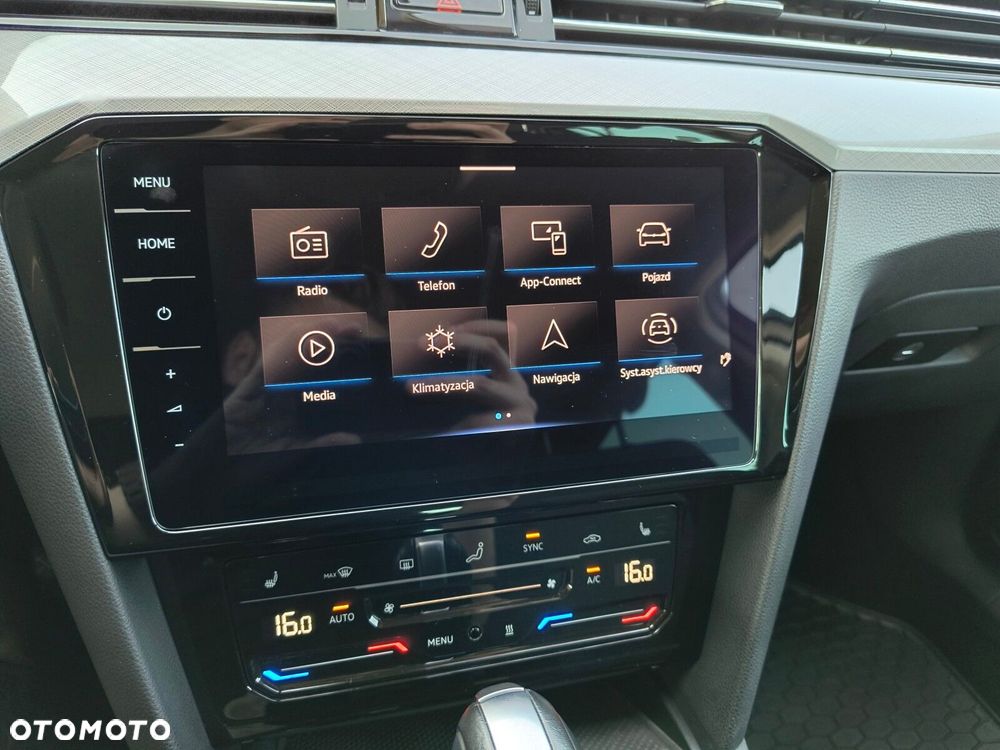 Volkswagen Passat 2.0 TDI EVO Business DSG - 27