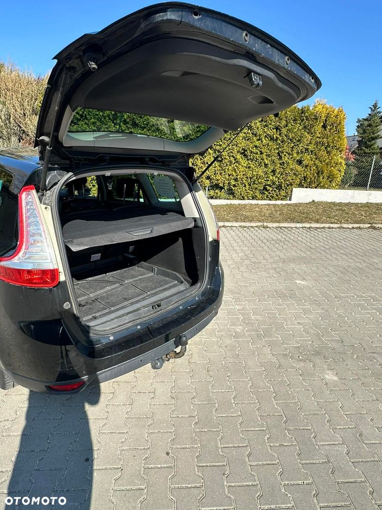 Renault Scenic 1.6 dCi Energy Bose - 16