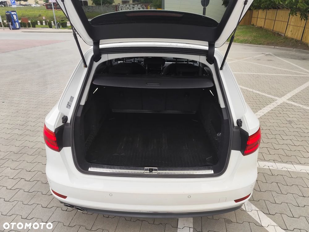 Audi A4 Avant 2.0 TDI Quattro S tronic - 17