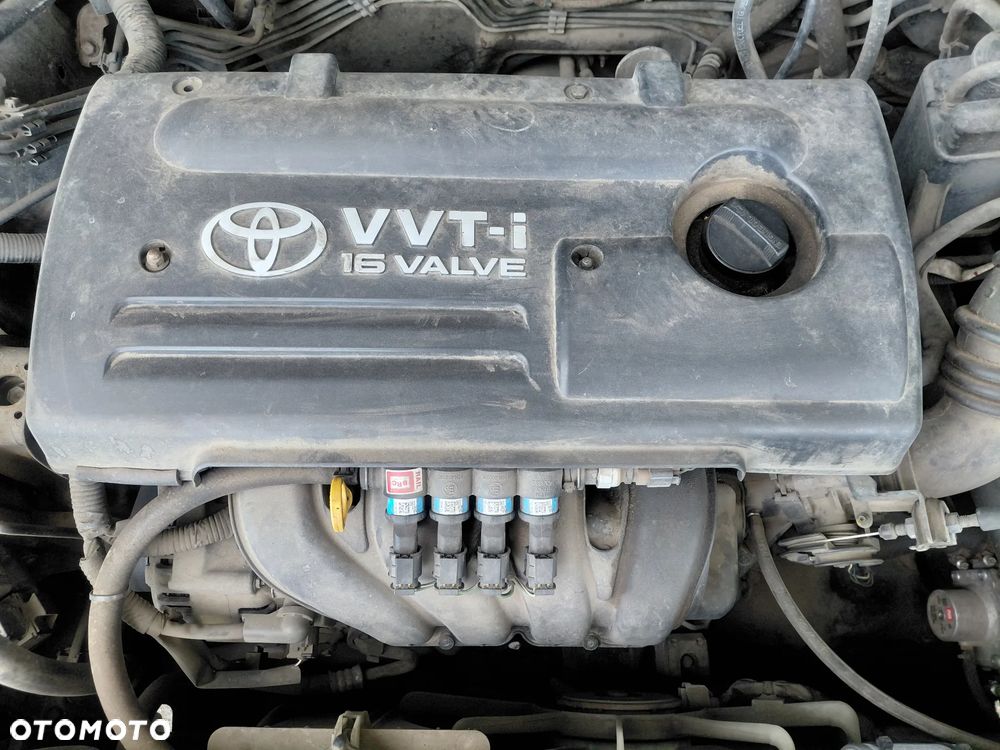 Toyota Corolla 1.6 VVT-i Sol - 8