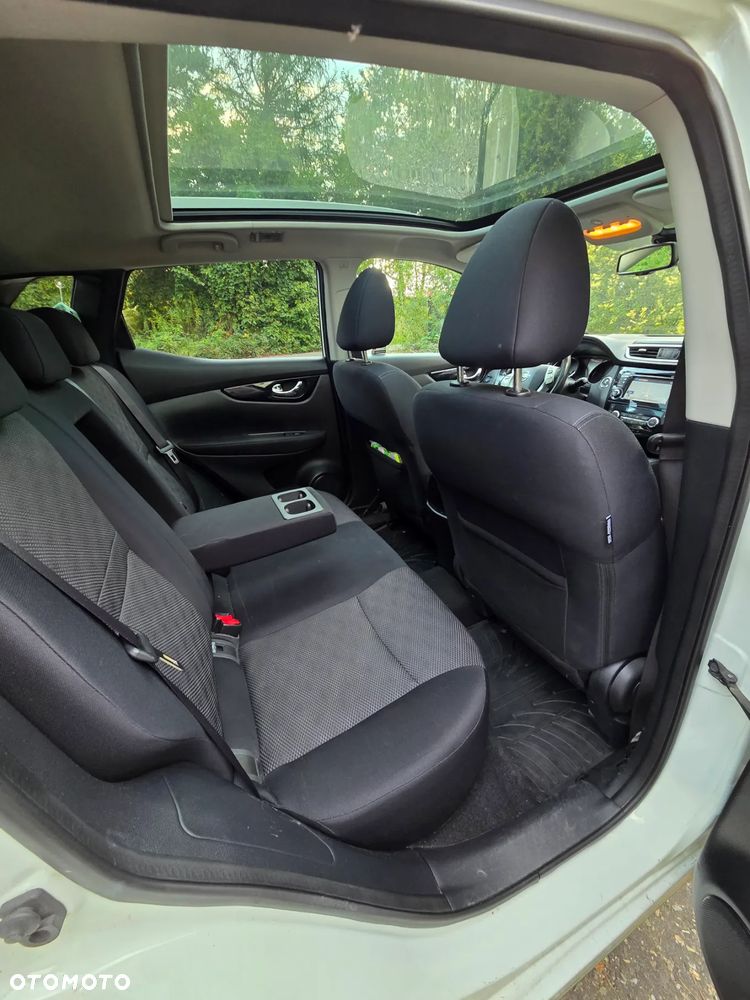 Nissan Qashqai - 11