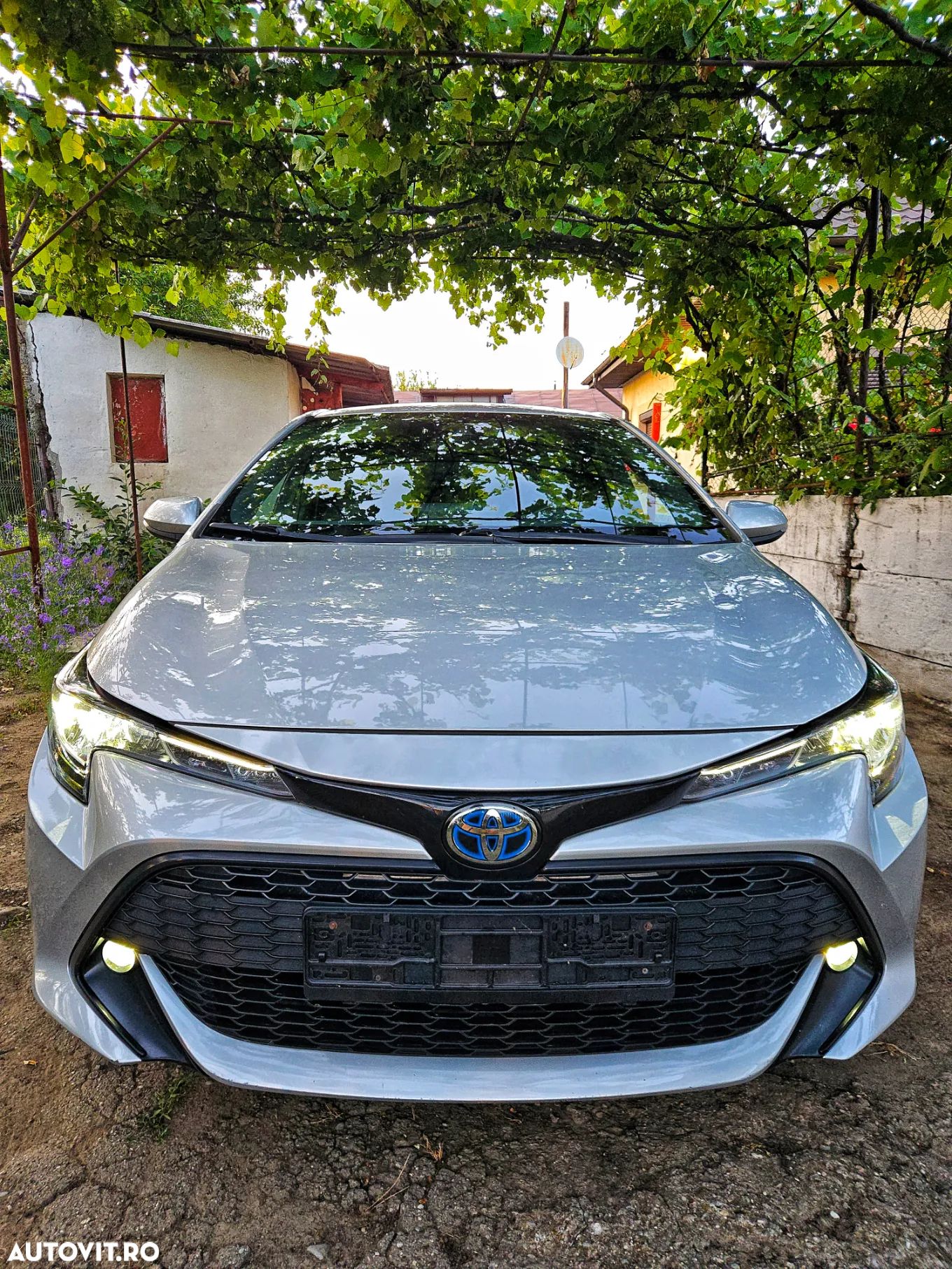 Toyota Corolla 1.8 HSD Eco - 1