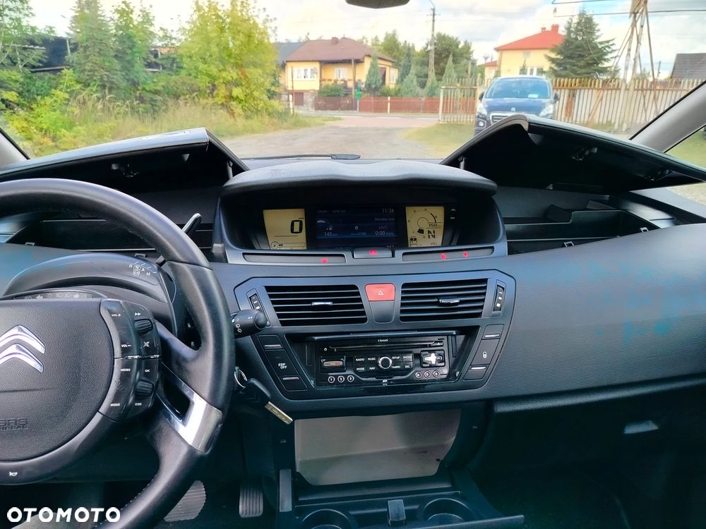Citroën C4 Grand Picasso 1.6 e-HDi FAP EGS6 (7-Sitzer) Exclusive - 31