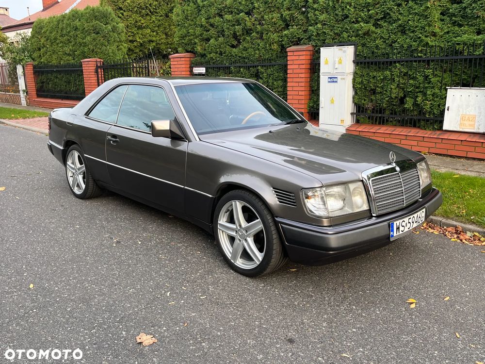 Mercedes-Benz W124 (1984-1993) - 1