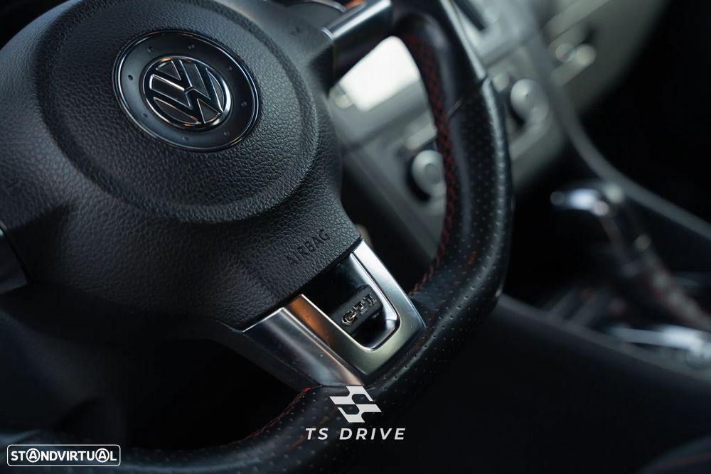 VW Golf 2.0 TSi GTI DSG - 21