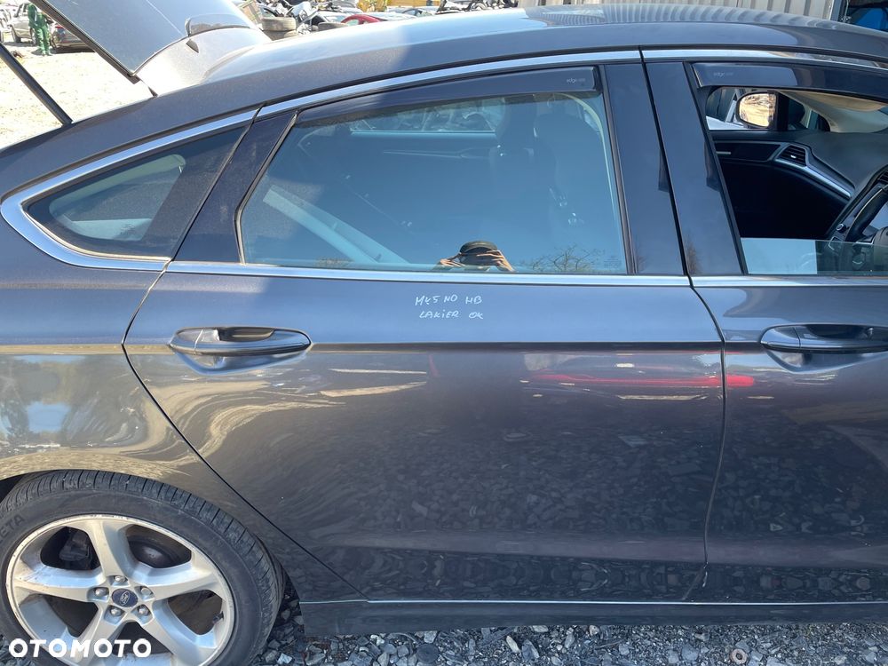DRZWI PRAWY TYŁ FORD MONDEO MK5 HB KOLOR ND MAGNETIC GREY - 1