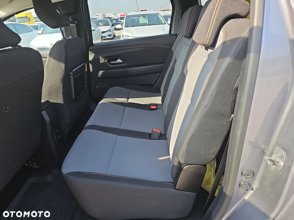 Dacia Jogger 1.0 TCe Extreme 7os - 12