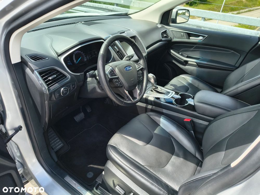 Ford Edge - 9