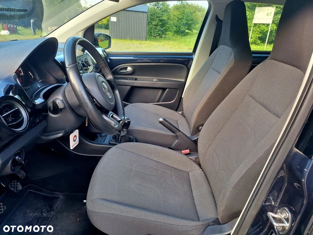 Volkswagen up! United - 18