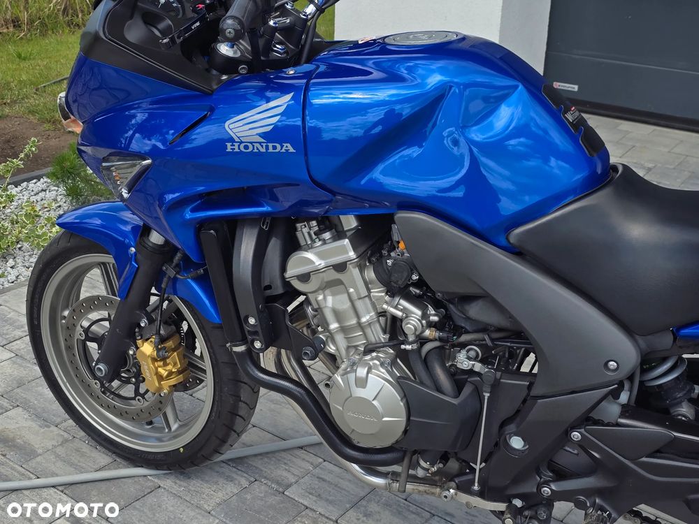 Honda CBF - 13