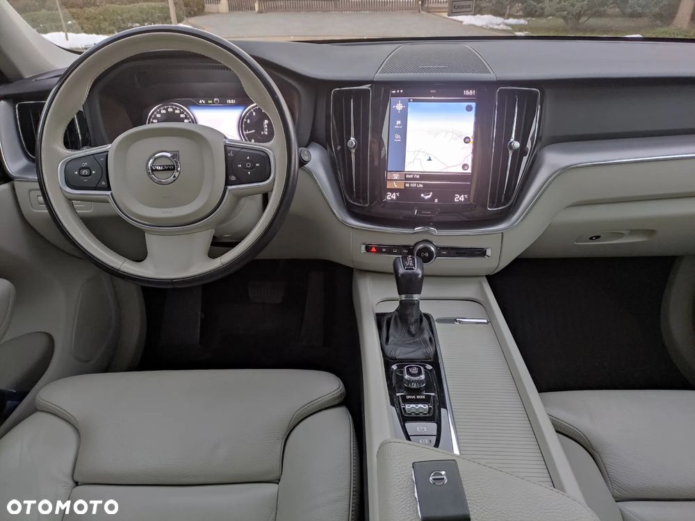 Volvo XC 60 - 7