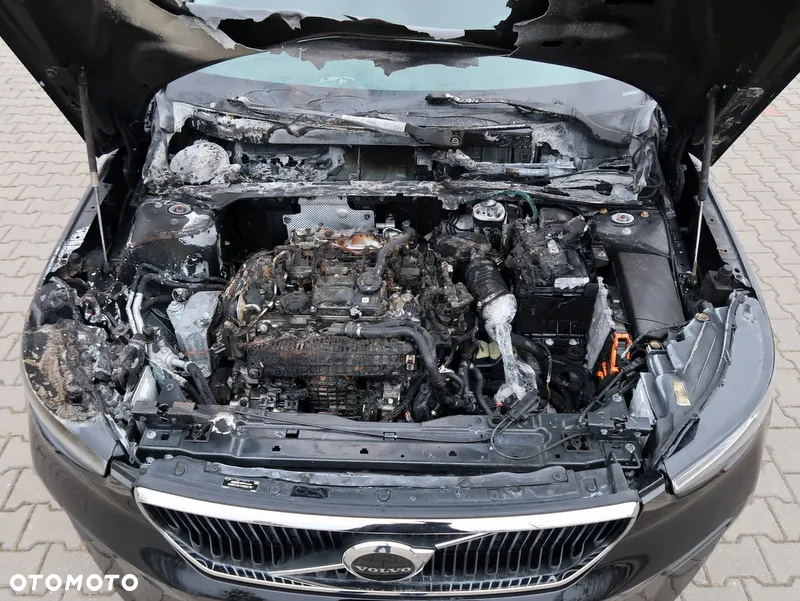 Volvo XC 40 B3 Core - 33