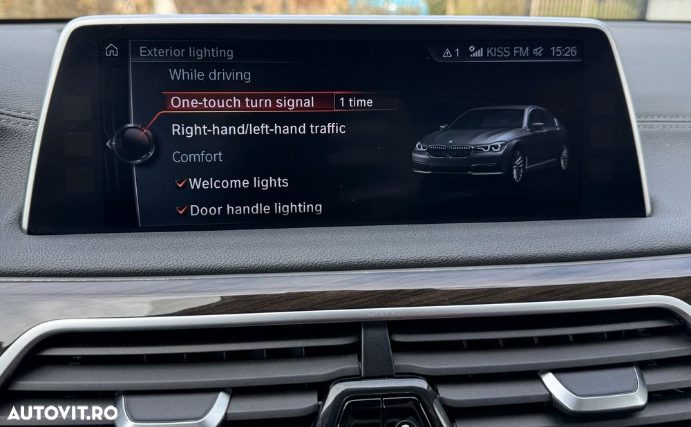 BMW Seria 7 730d xDrive - 26