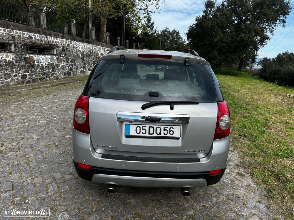 Chevrolet Captiva 2.0 VCDi Seven 7L - 17