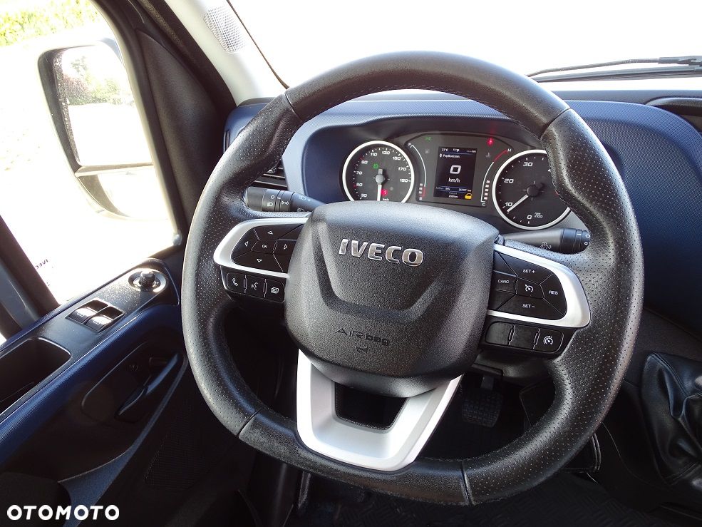 Iveco Daily L4H2 35S18 3.0 180 Hi-MATIC FULL LED Brygadówka DOKA 6 Osób UNIKAT!! JAK NOWY!! Salon PL! 1 WŁ.! - 26
