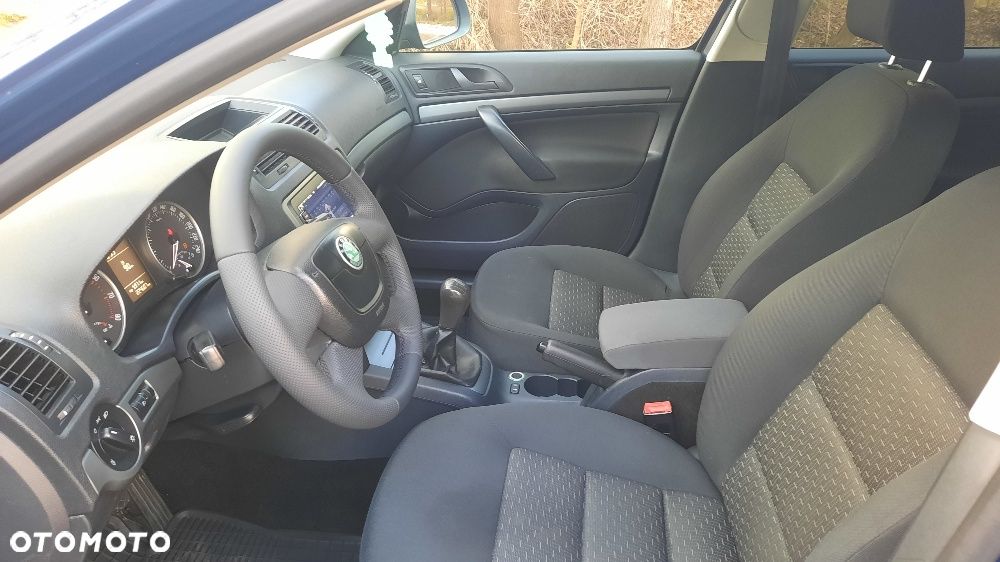 Skoda Octavia 1.2 TSI Family - 9