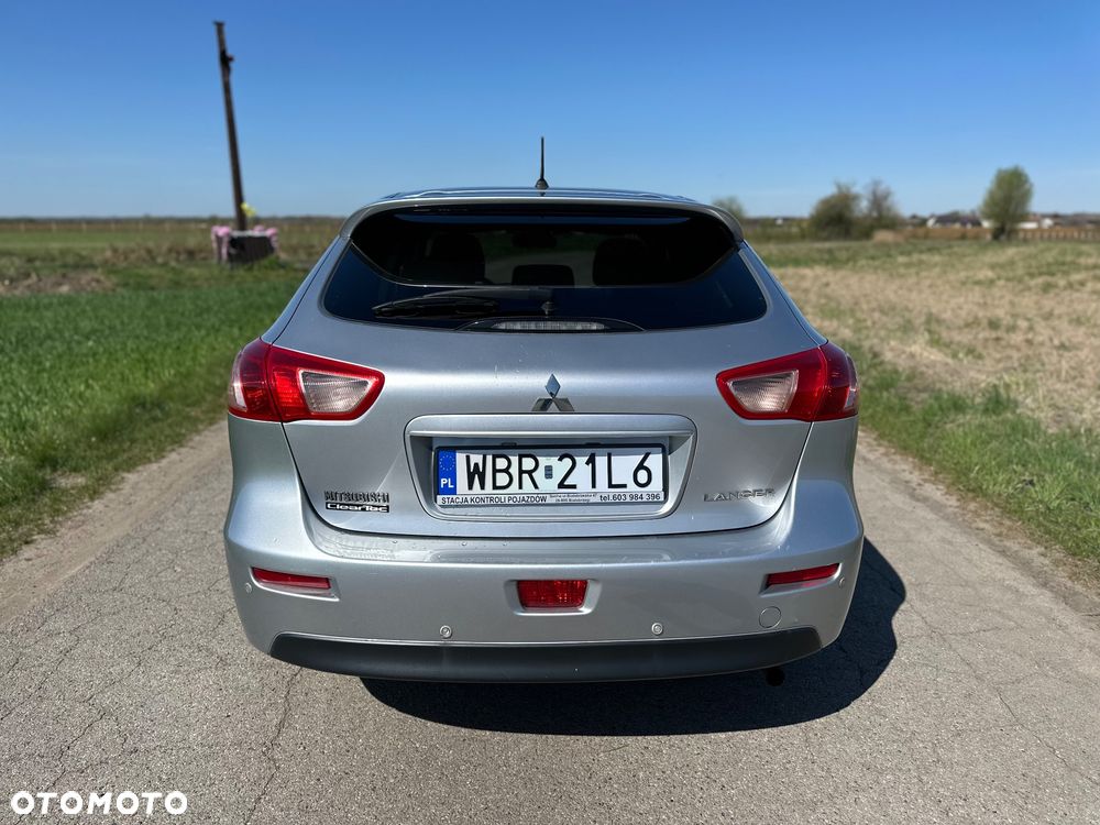 Mitsubishi Lancer - 19